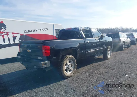 2019 Chevrolet Silverado 2500Hd High Country z USA, uszkodzony, nr VIN 1GC1KUEYXKF153277